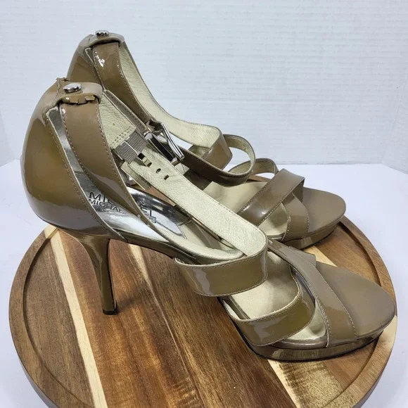 Michael Kors ST15F Olive Tan Patent Leather Multi Strap Platform Sandals Size 9M - Picture 7 of 13